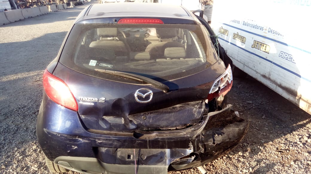  Mazda 2 2013    EN DESARME